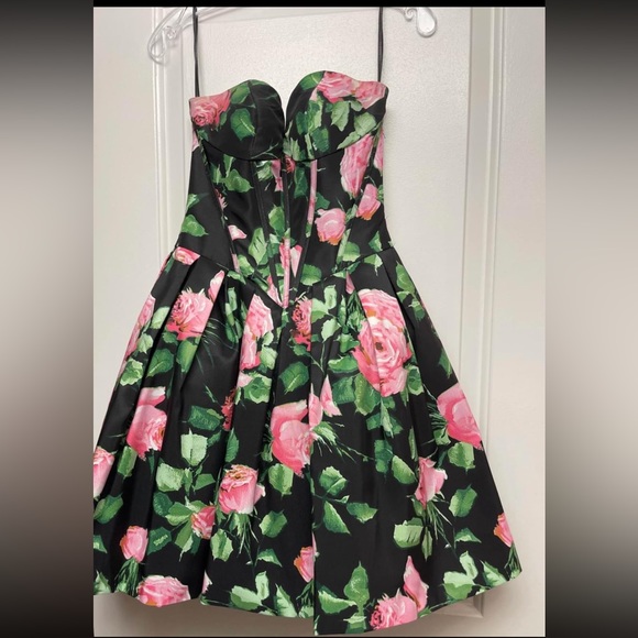 NWT Sherri Hill Cocktail Dress - Picture 2 of 8